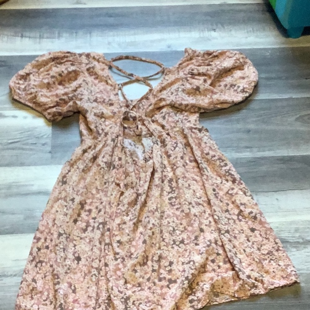 Floral Puff Sleeve Mini Dress - Picture 8 of 9